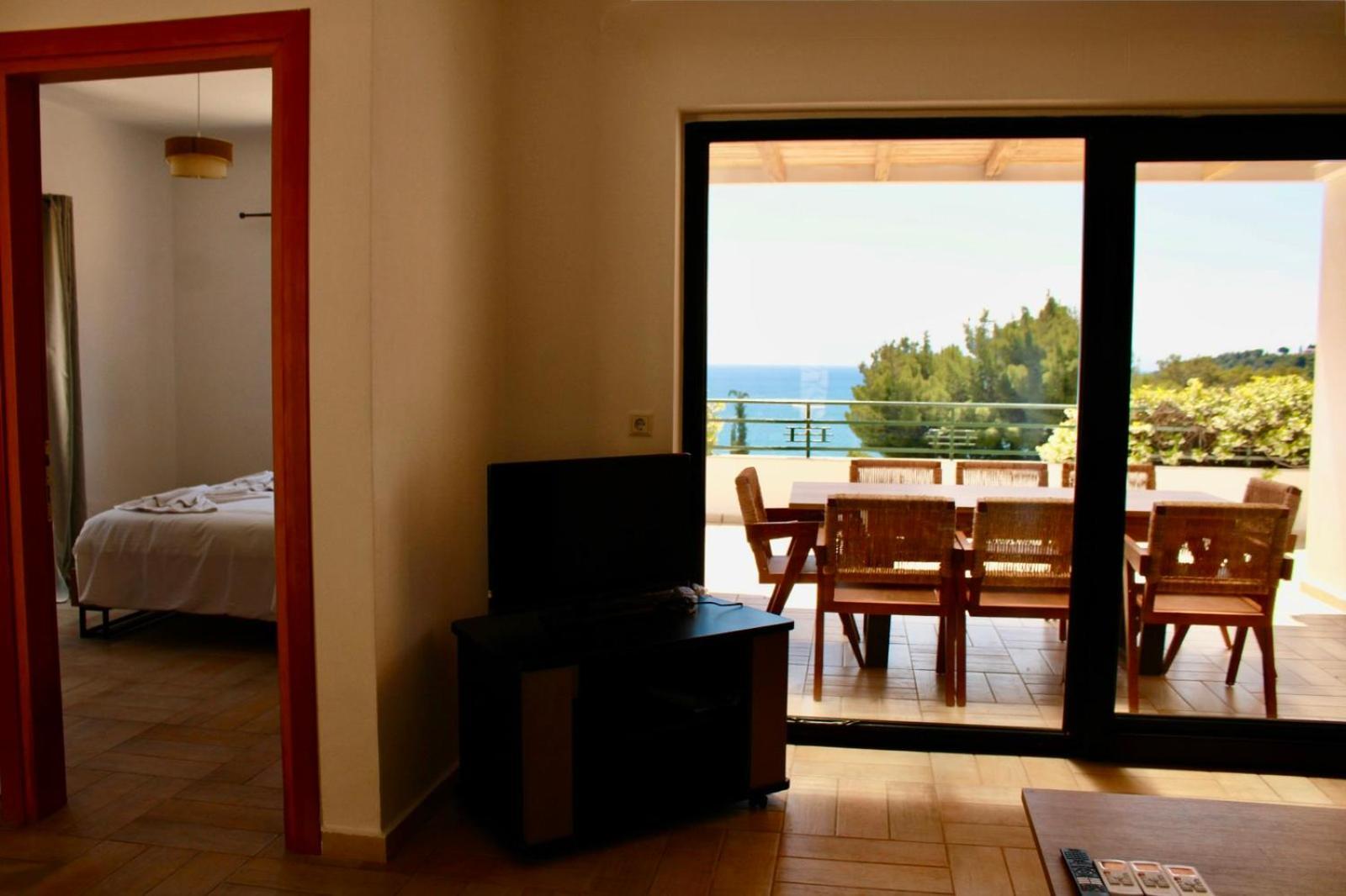 Aparthotel Helen'S 11 Boutique Achladies  Esterno foto